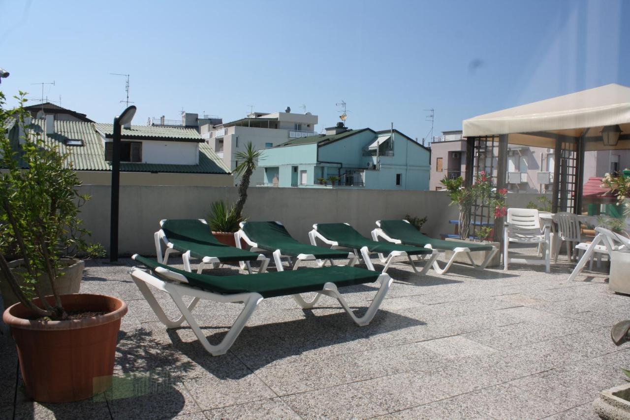 Residence Le Vele Cattolica Zewnętrze zdjęcie