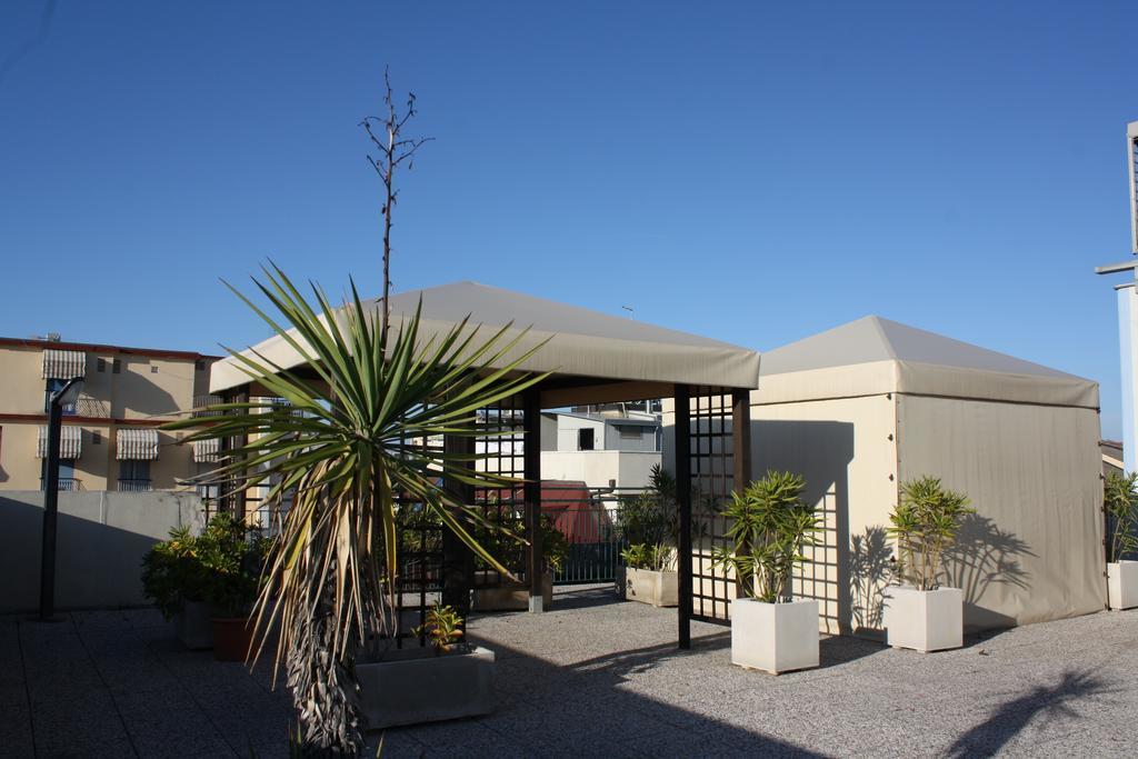 Residence Le Vele Cattolica Zewnętrze zdjęcie