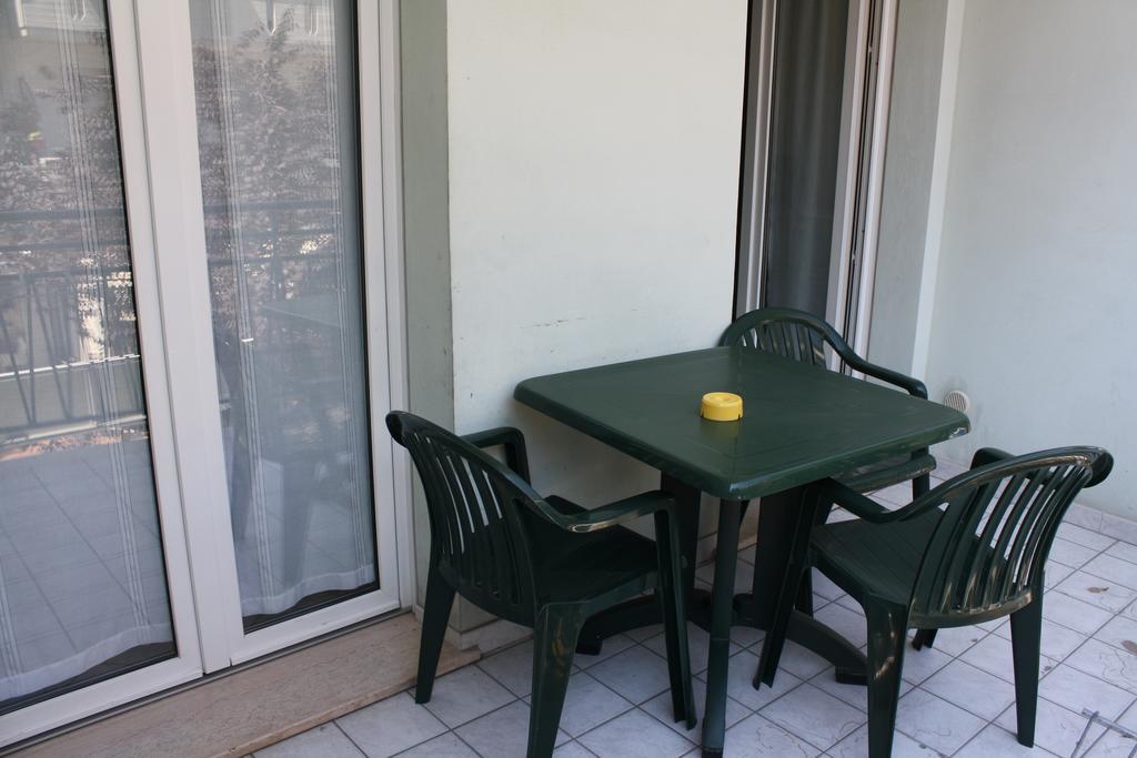 Residence Le Vele Cattolica Zewnętrze zdjęcie